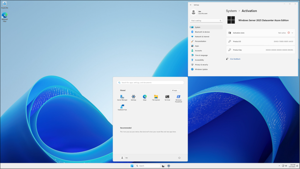 Screenshot of Windows Server 2025 desktop interface showing Windows 11-like start menu and taskbar.