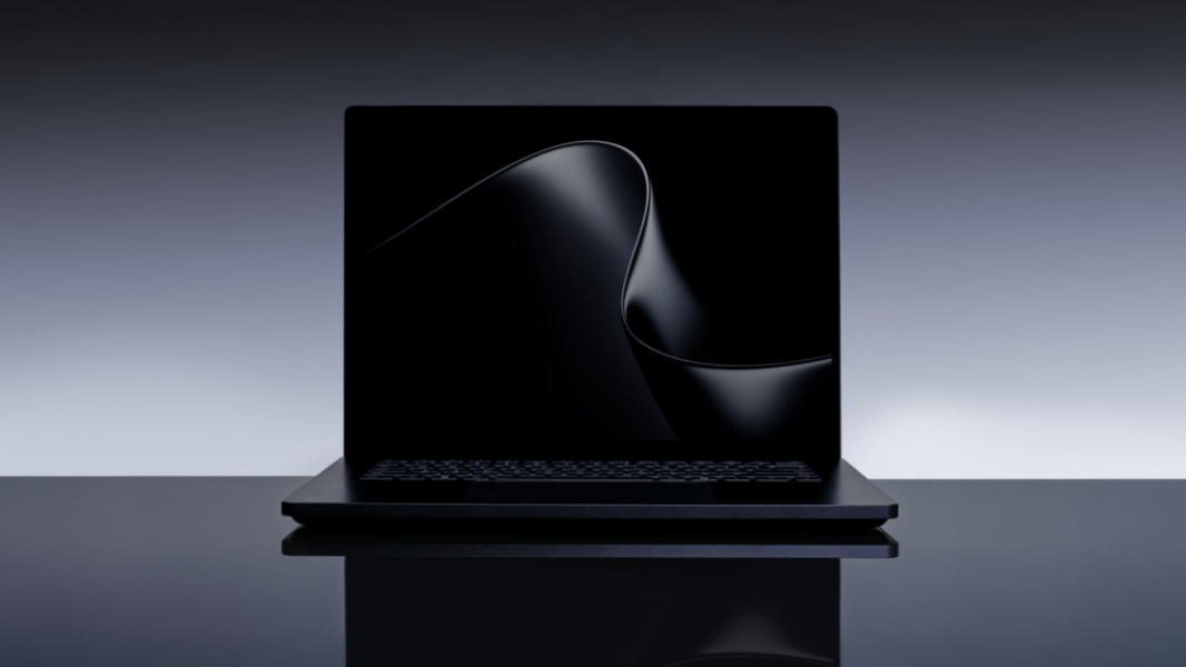 Microsoft Surface Laptop Ultra